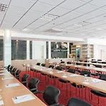Isar-residenz 4* לנדשט