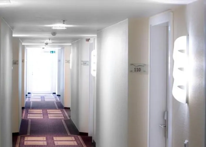 Isar-residenz Hotel 4*